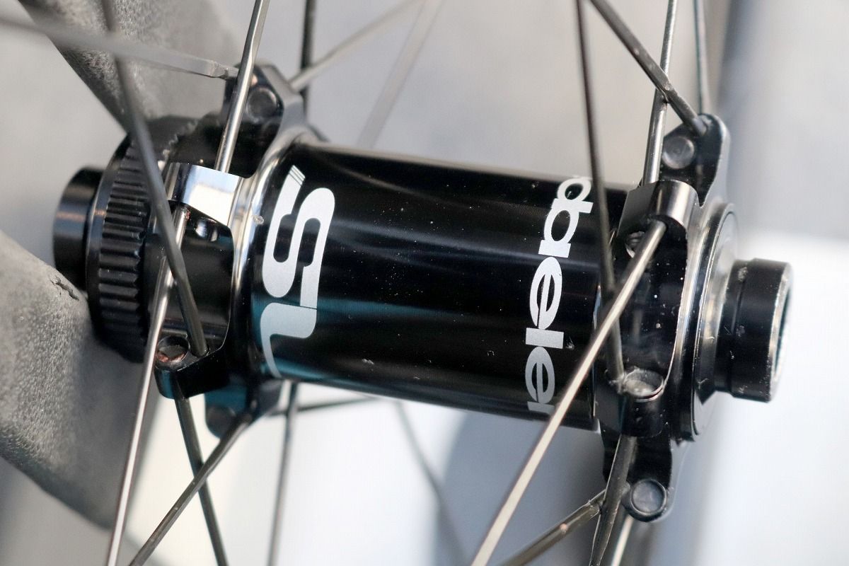 デダ エレメンティ DEDA ELEMENTI SL45 DISC カーボン チューブレス