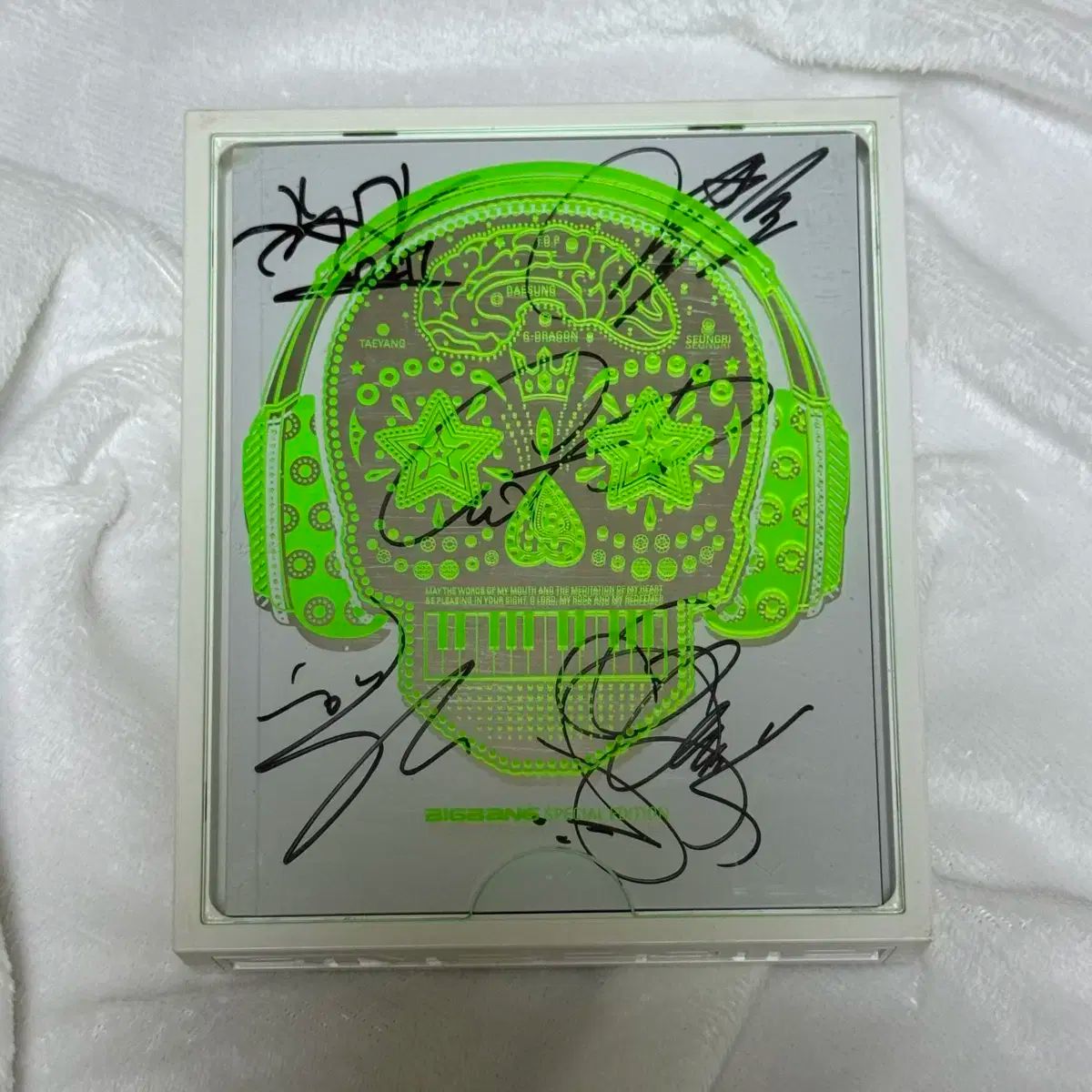 BIGBANG ビッグバン サイン入り エディション アルバム