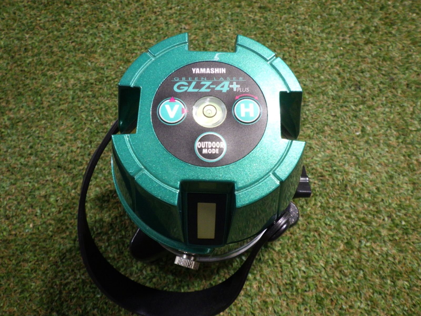 未校正品 山真製鋸 YAMASHIN グリーンレーザー墨出し器 GLZ-4+