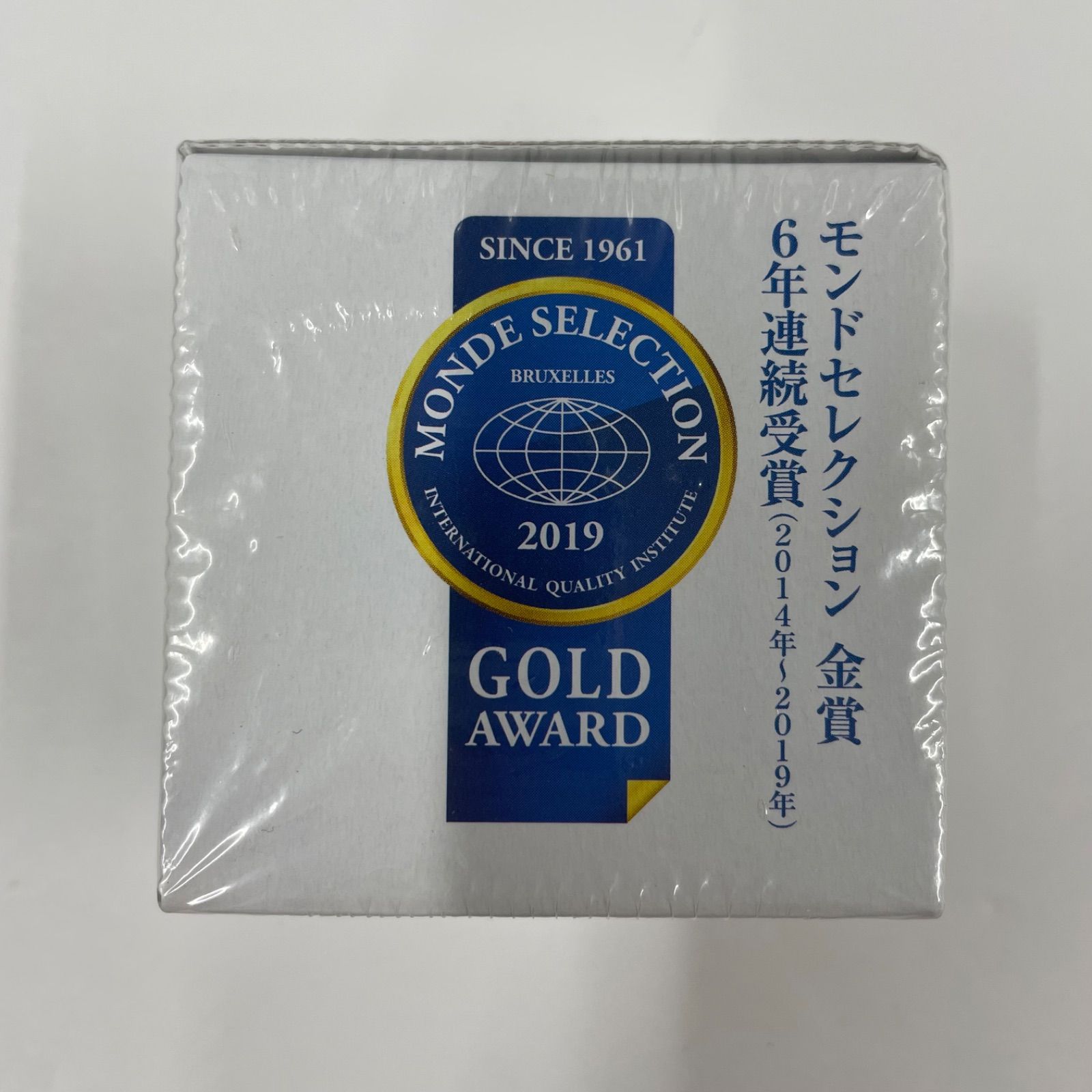 【最終値下げ】セルフューチャーシルキーカバー【化粧下地】28g 最終値下げ】セルフューチャーシルキーカバー【化粧下地】28g