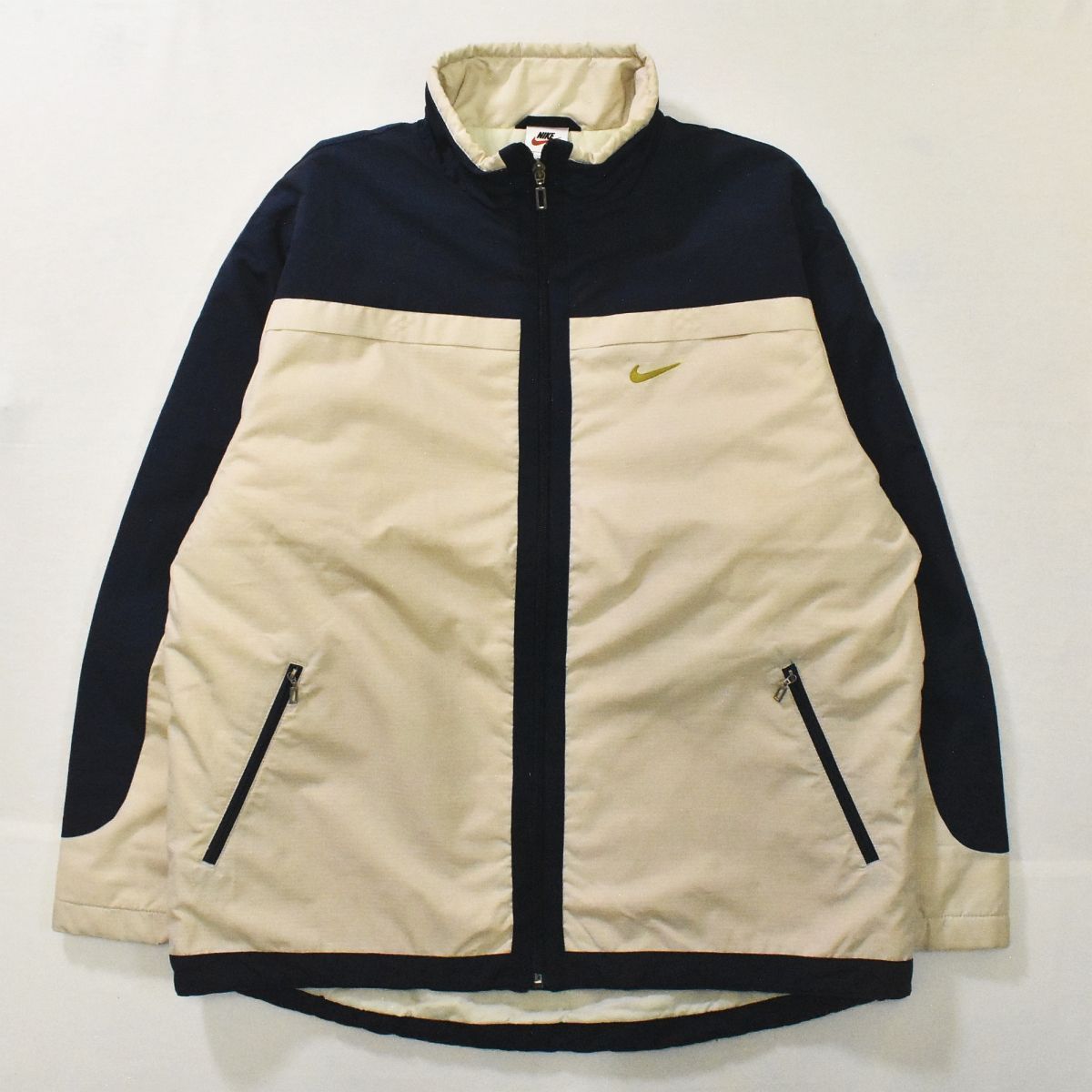 NIKE 中綿 ナイロンジャケット 銀タグ 韓国製 銀タグ】 90sヴィンテージ ナイキ NIKE 中綿入り ナイロンジャケット M