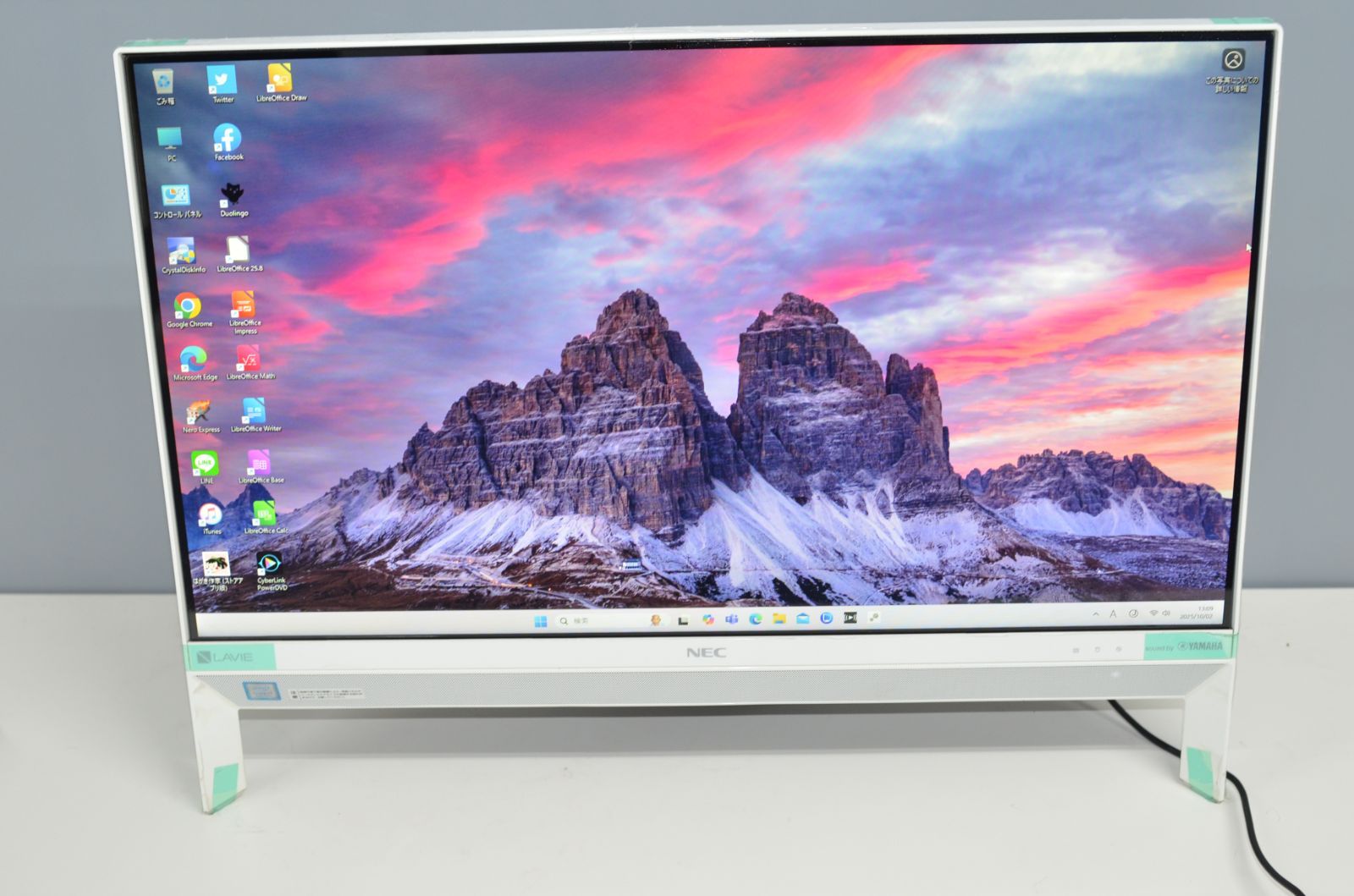 NEC LAVIE◇高性能7世代Core-i3◇SSD480GB Nec Lavie Laptop Core I3 【