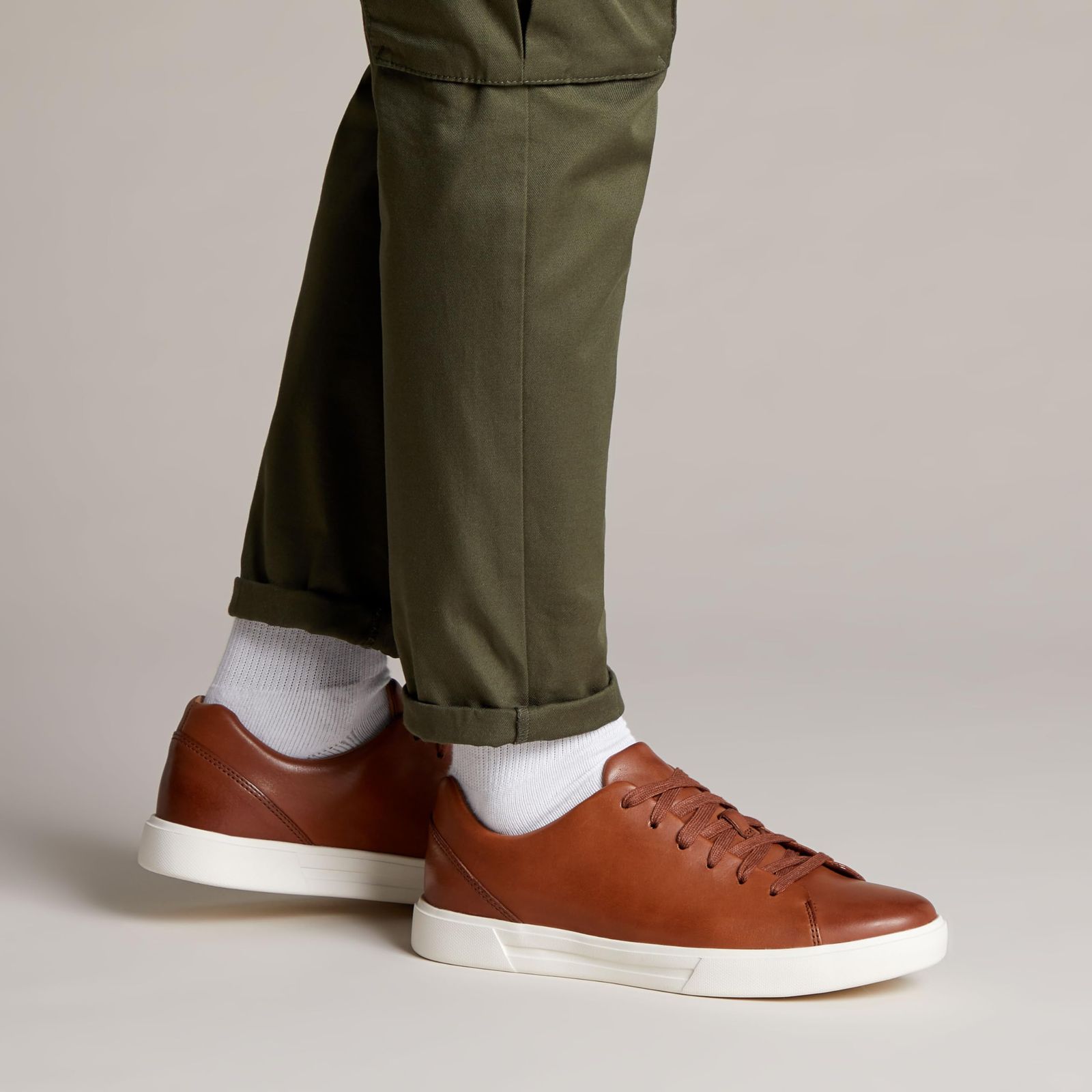 アンコスタレース Un Lace Costa &frasl; メンズ -Clarks クラークス スニーカー （ブラックレザー） レザー 本革 軽量 [クラークス] | シューズ