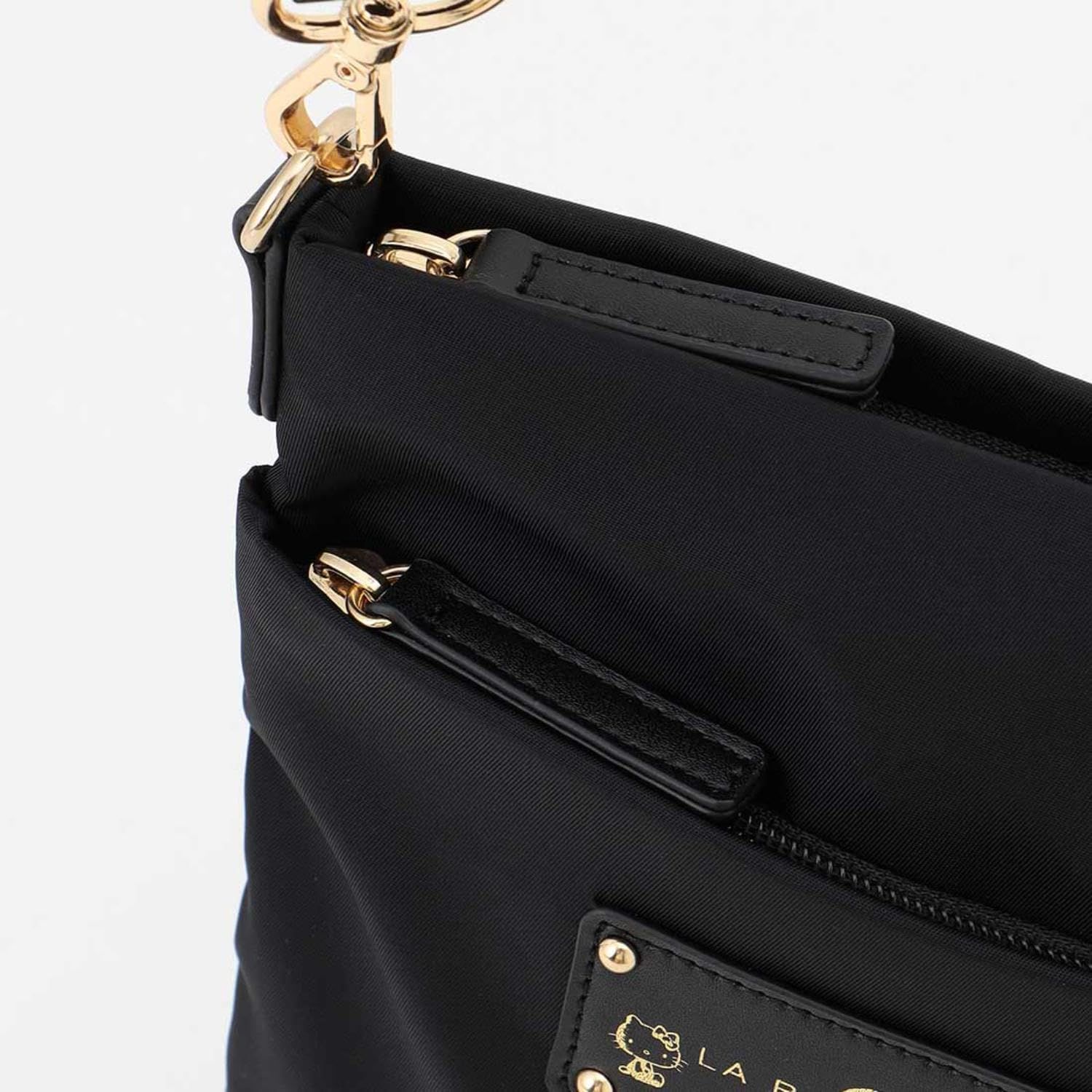  HELLO ポシェット KITTY リボンチャーム付き ラバガジェリー スクエアポシェット B 008201 その他 文房具 事務用品