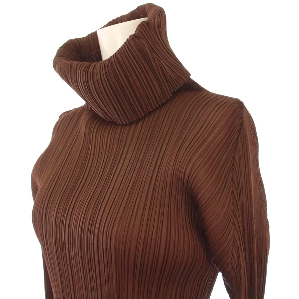 プリーツプリーズ PLEATS PLEASE イッセイミヤケ カットソー