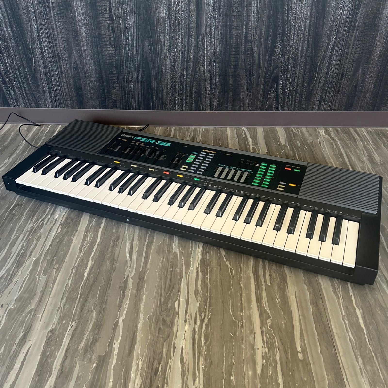 YAMAHA 電子キーボード PSR36 Yamaha PSR-36 Keyboard - Tutorial - YouTube