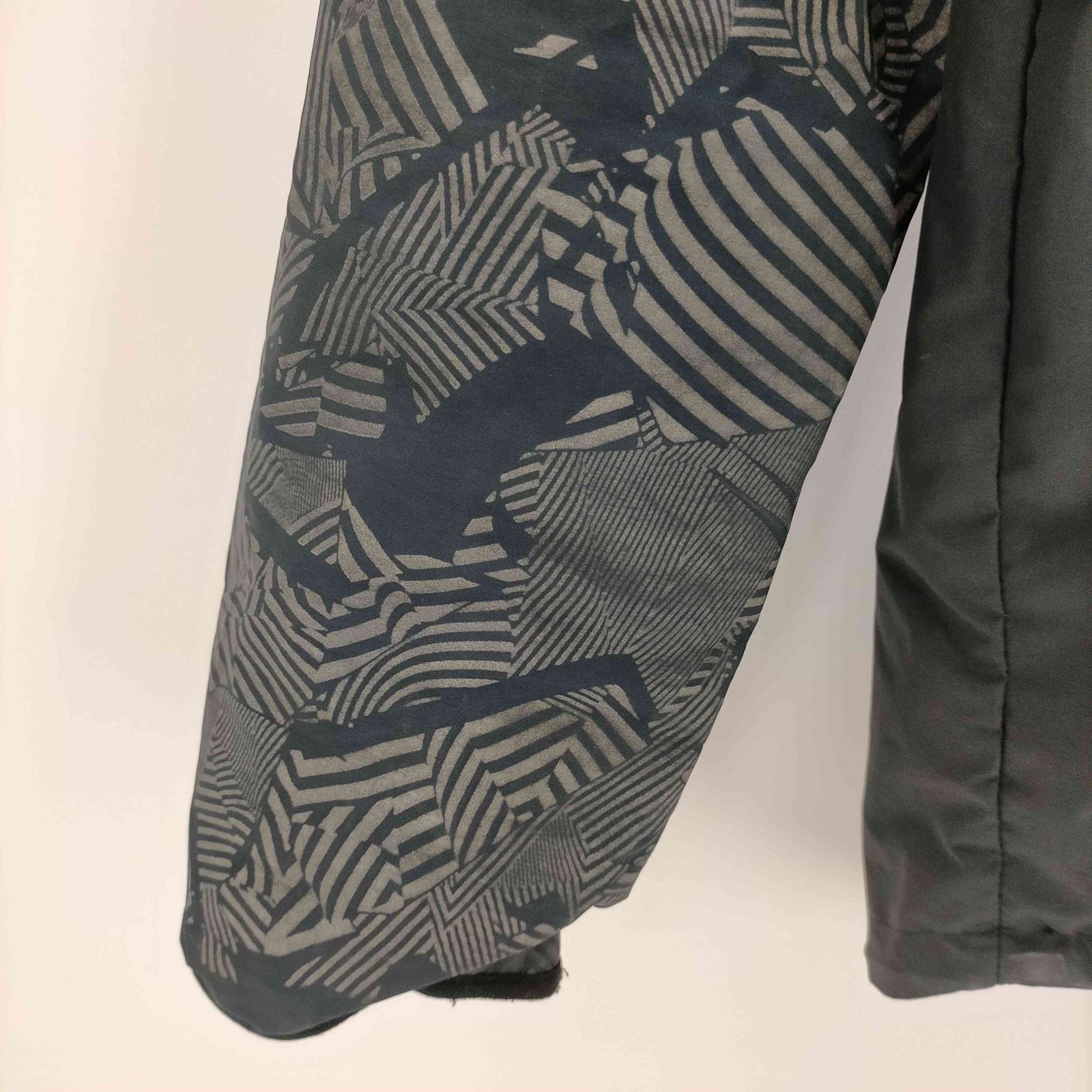 NIKE - NIKE(ナイキ) エッセンシャルフラッシュ フーディ