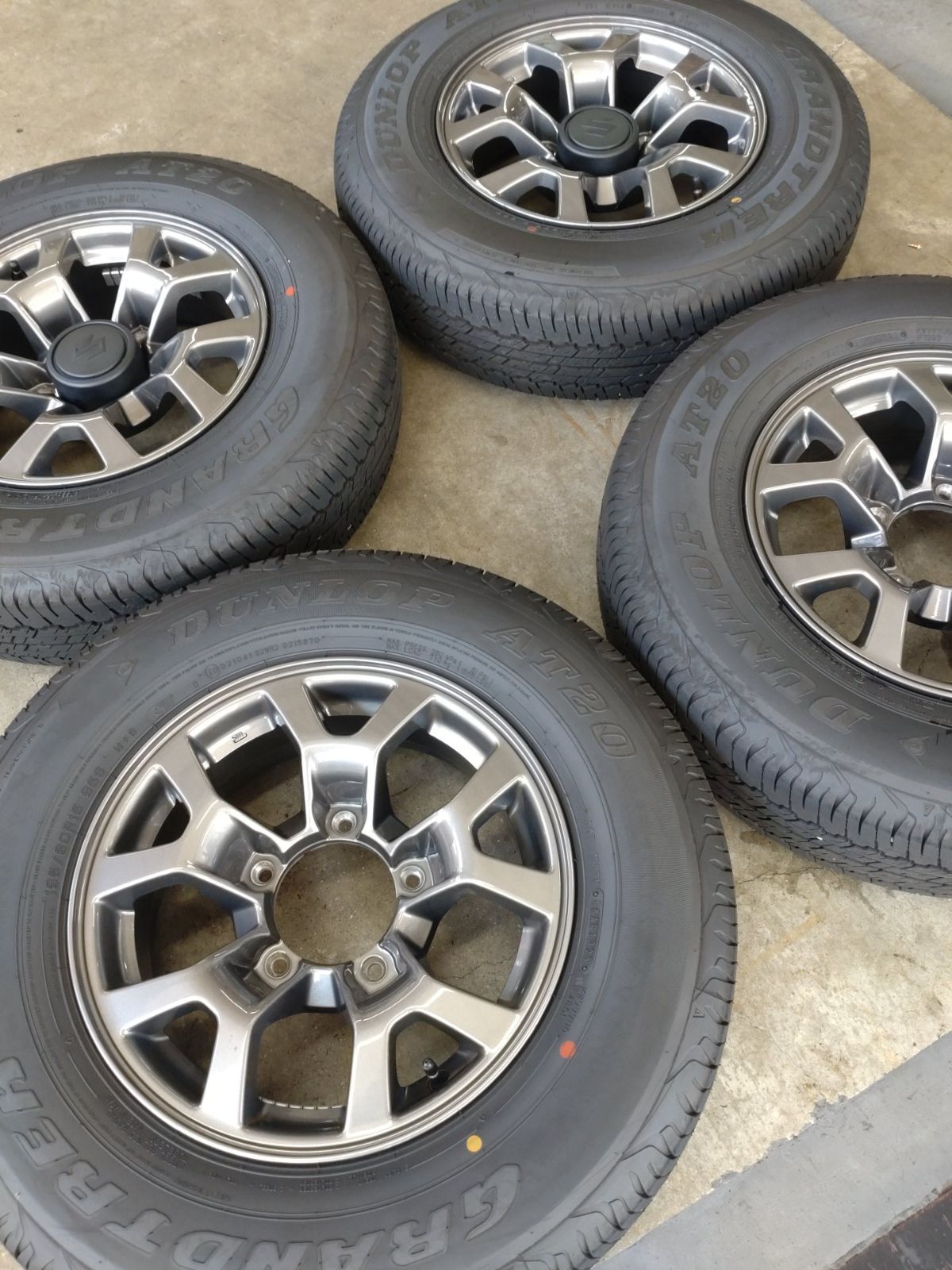 美品】 JB74 スズキ ジムニーシエラ 純正ホイール 15インチ 5.5J