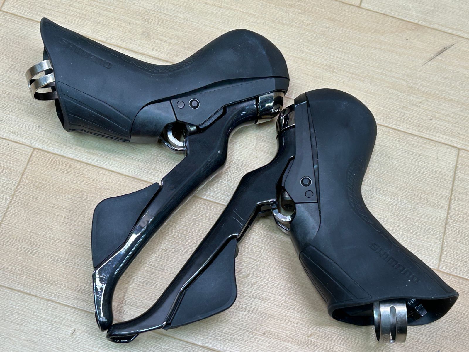 も*ち様 シマノ アルテグラ sti st-r8020 油圧 ディスク 11s テルスポ イチ推し!! 美品!! SHIMANO ULTEGRA ST-R8020 2×11s
