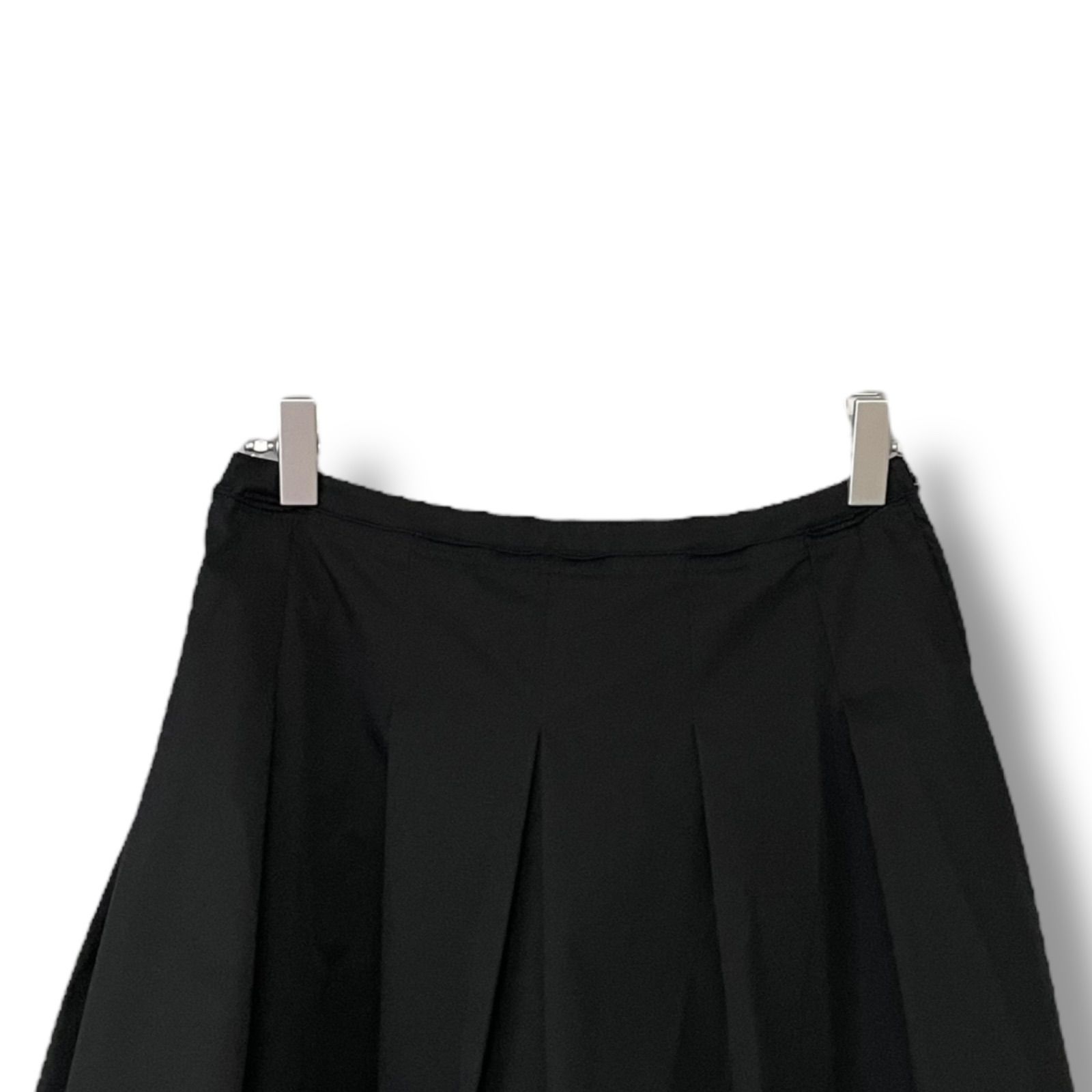 Rene basic ルネ ベーシック フ スカート ブラック タックデザイン ポリエステル 裏地付き 34 Sサイズ相当 レディース エレガント 上質素材 5534030 ミモレ丈 0000473OC SIROKUMA-CORPORATION_COM