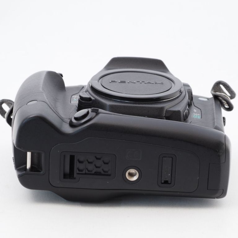 ペンタックス PENTAX MZ-S ボディ 赤城耕一：第23回 「ハイパーオペレーティングシステム」搭載の最高級