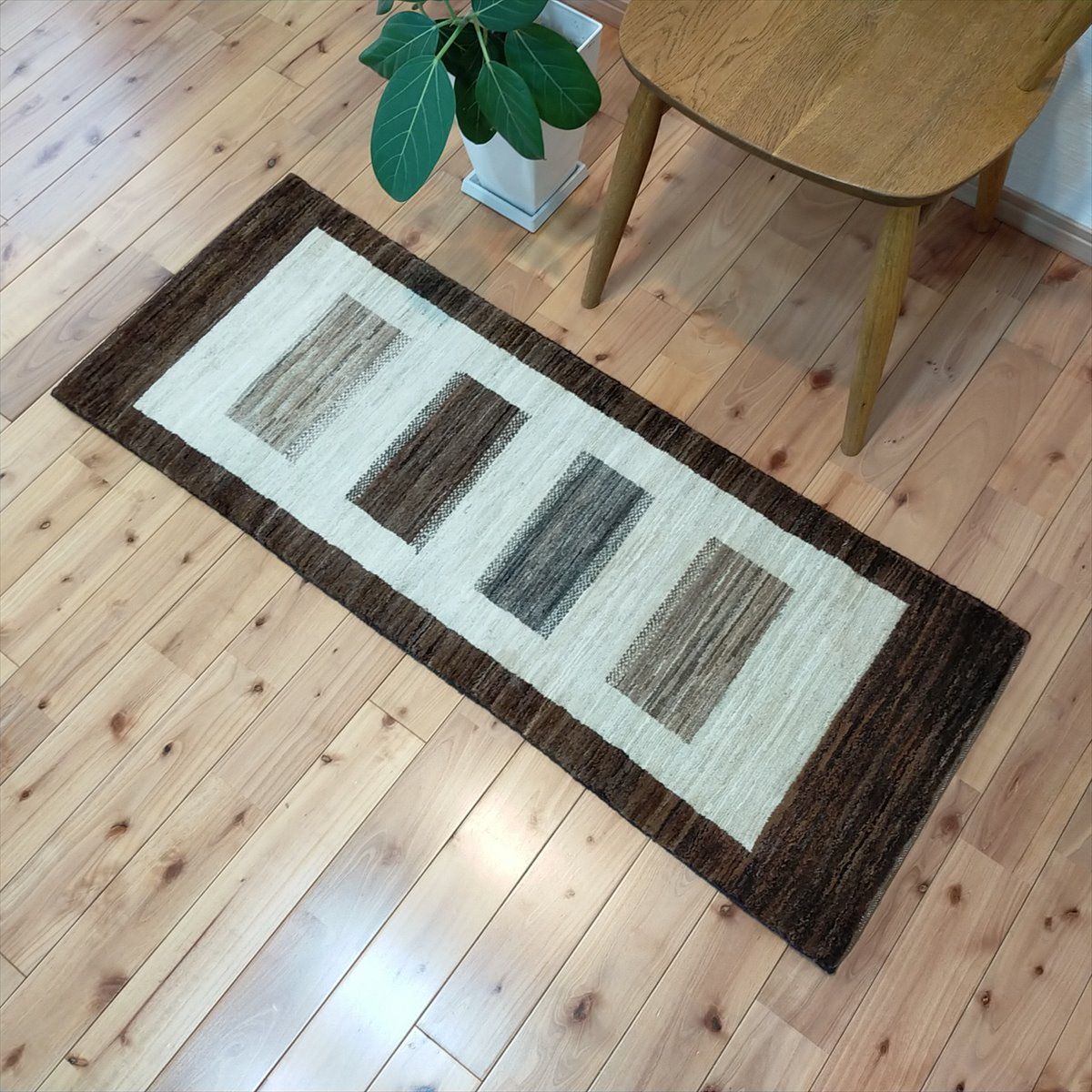 kei様 品 夏は涼しく冬は暖かい天然無染めラグ ガゼニラハット 124x46cm P2