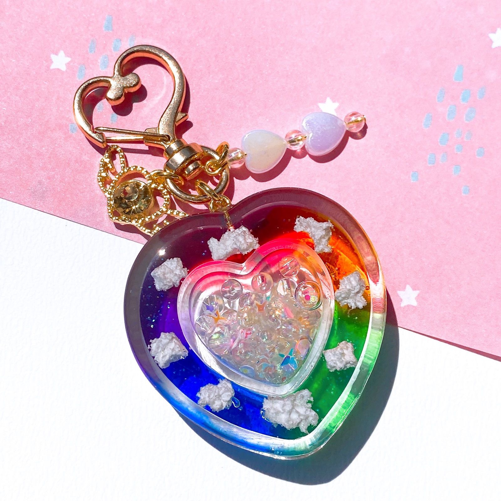 レジン ハンドメイドキーホルダー ダブルハートシェイカー 虹と雲