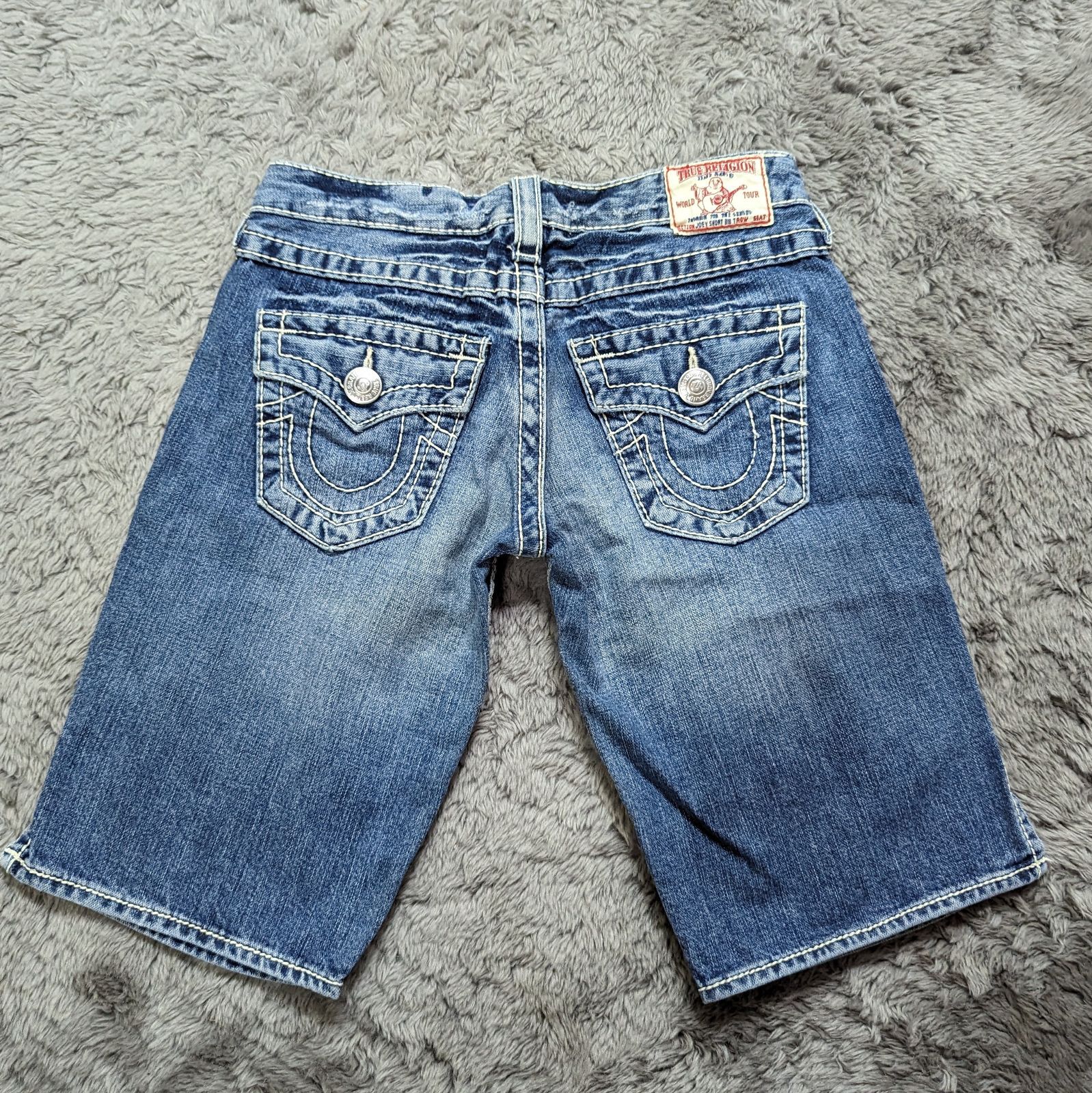良品】TRUE RELIGION ショートパンツ 26 トゥルーレリジョン