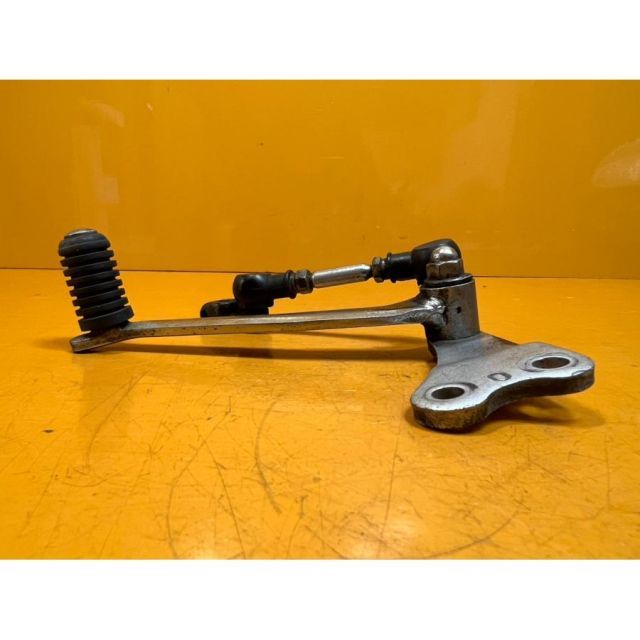 割引 中!! 60192 HONDA ホンダ CBR400F チェンジペダル ギヤ シフト