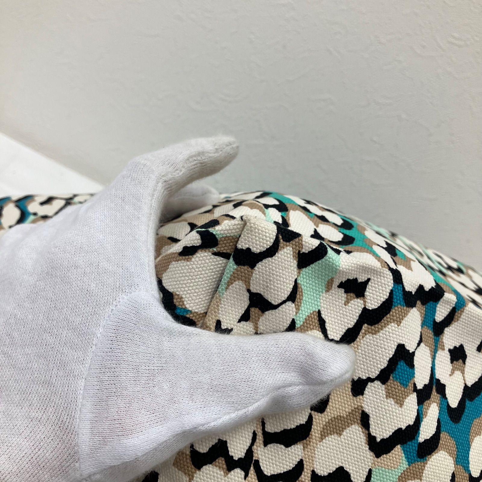 4795 LONGCHAMP ロンシャン JAL機内販売限定 イルオーパンテール プリ