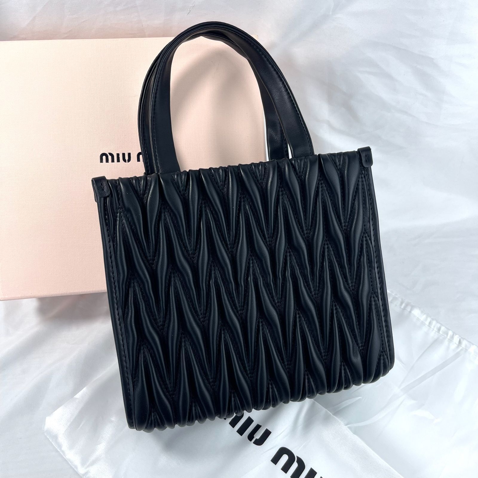 MIUMIU トートバッグ ショルダーバッグ - メルカリ