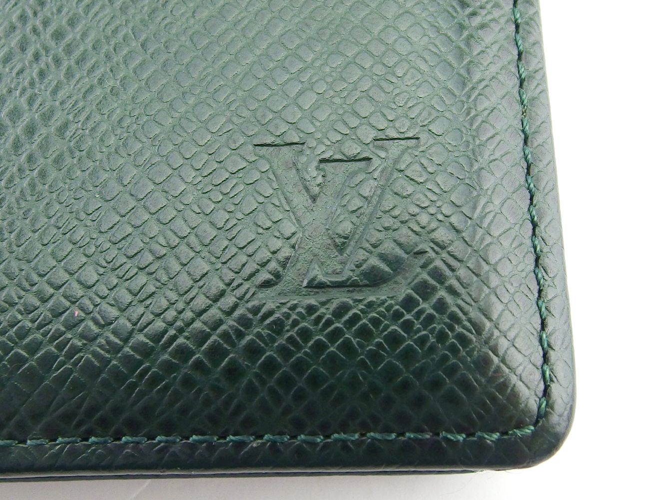 【美品】ルイヴィトン タイガ カルトクレディ カード入れ 札入れ ダークグリーン 美品】ルイヴィトン タイガ カルトクレディ カード入れ 札入れ