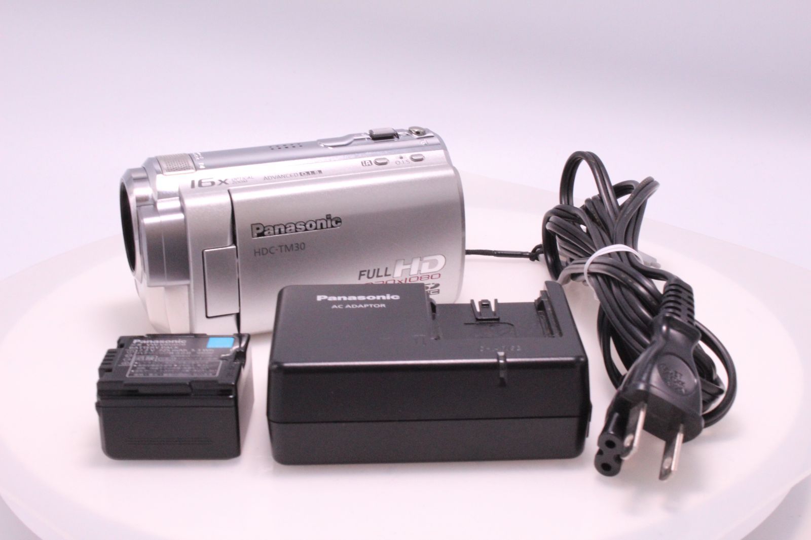 美品】Panasonic HDC-TM30-S デジタルハイビジョンビデオカメラ