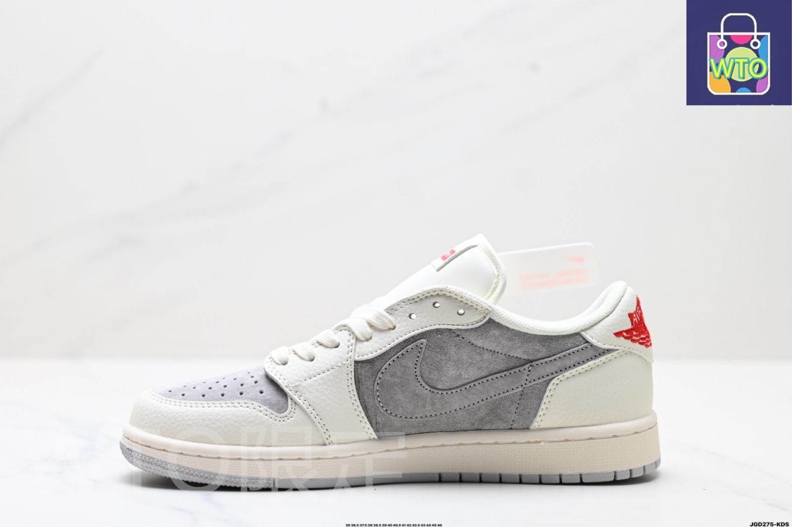 新品未使用タグ付　リバーススウォッシュNIKE NIKE ナイキ エアフォース 1 07 LV8 ブラック ダスティカクタス
