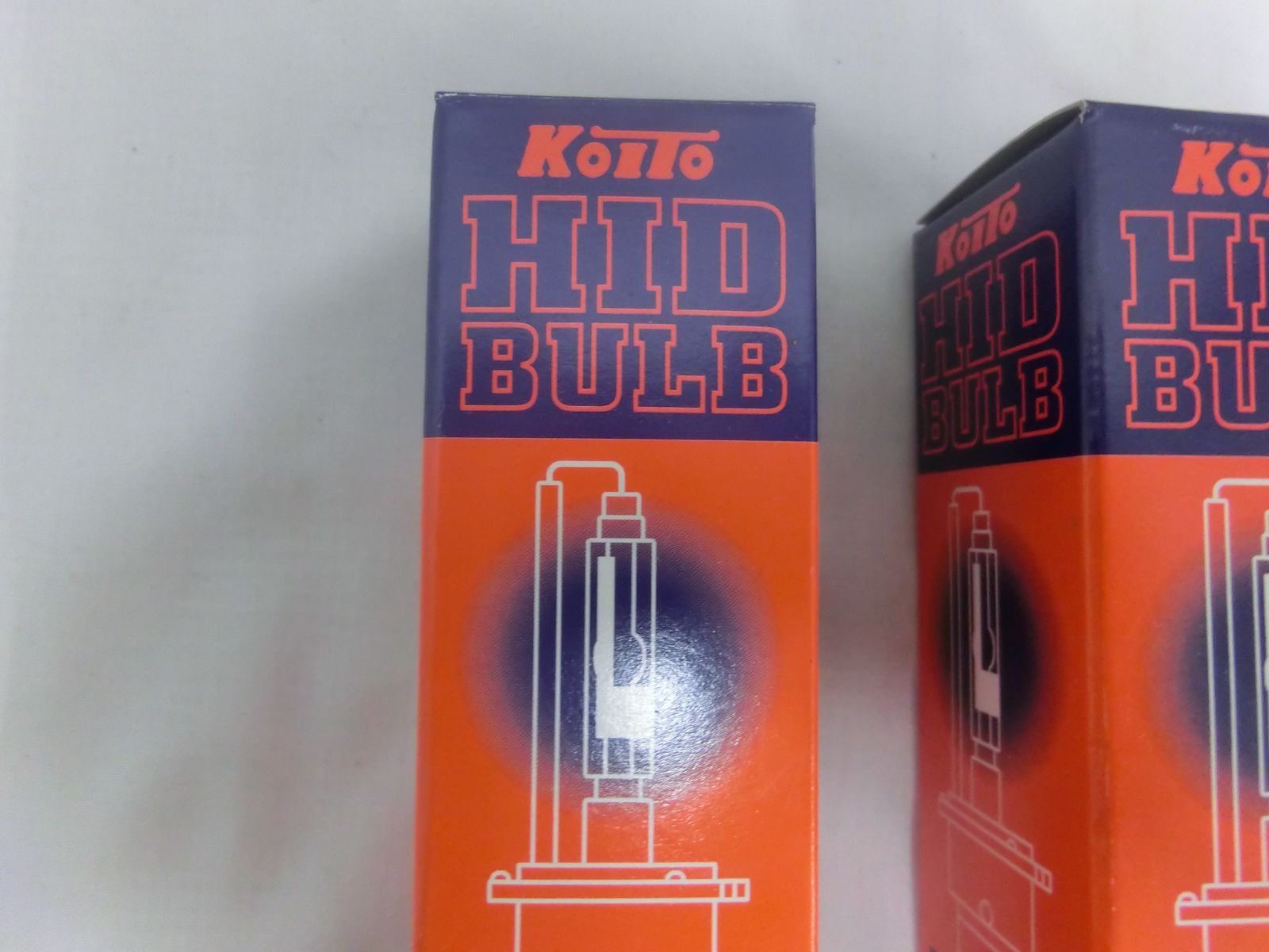 未使用 日本製 KOITO HID BULB D2R 3503K 2本 セット - メルカリ