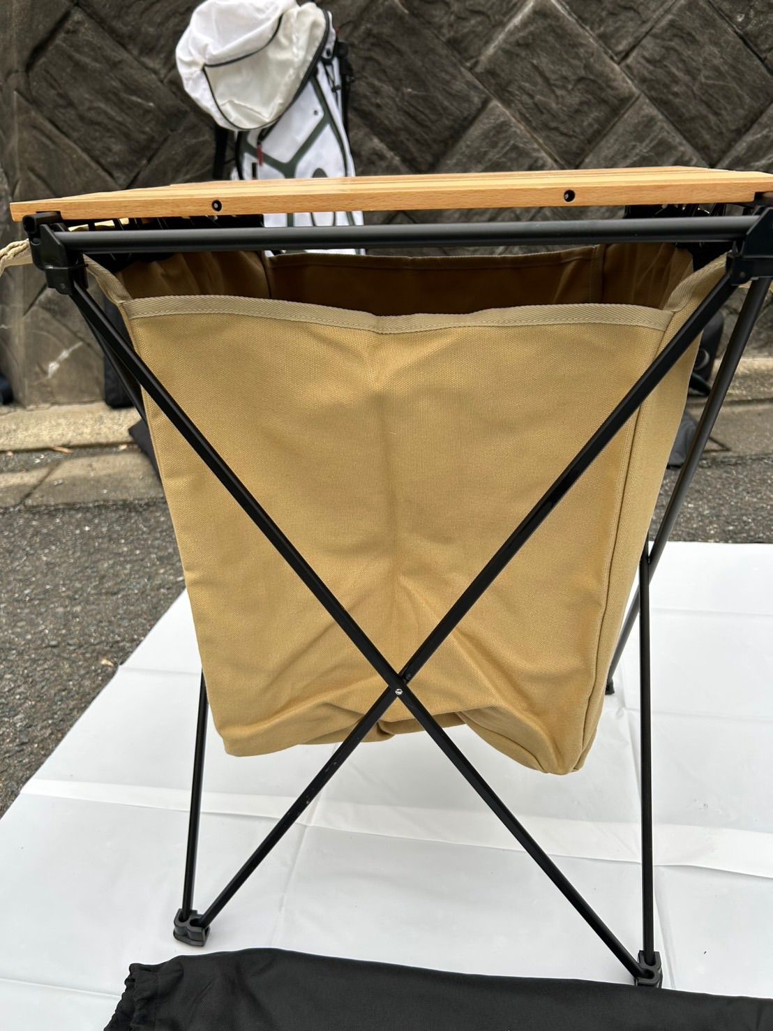 テーブル