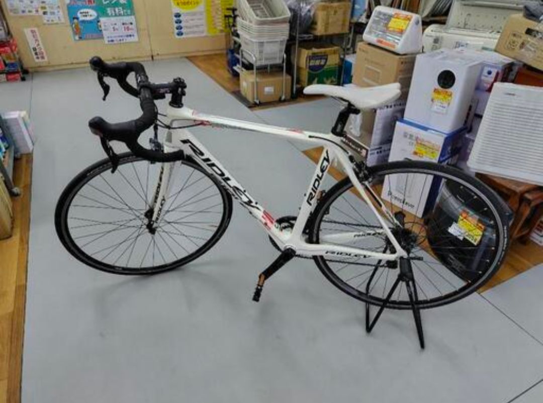J022☆ジモティ限定☆ｾﾙﾌﾒﾝﾃできる方限定☆ロードバイク☆RIDLEY☆2