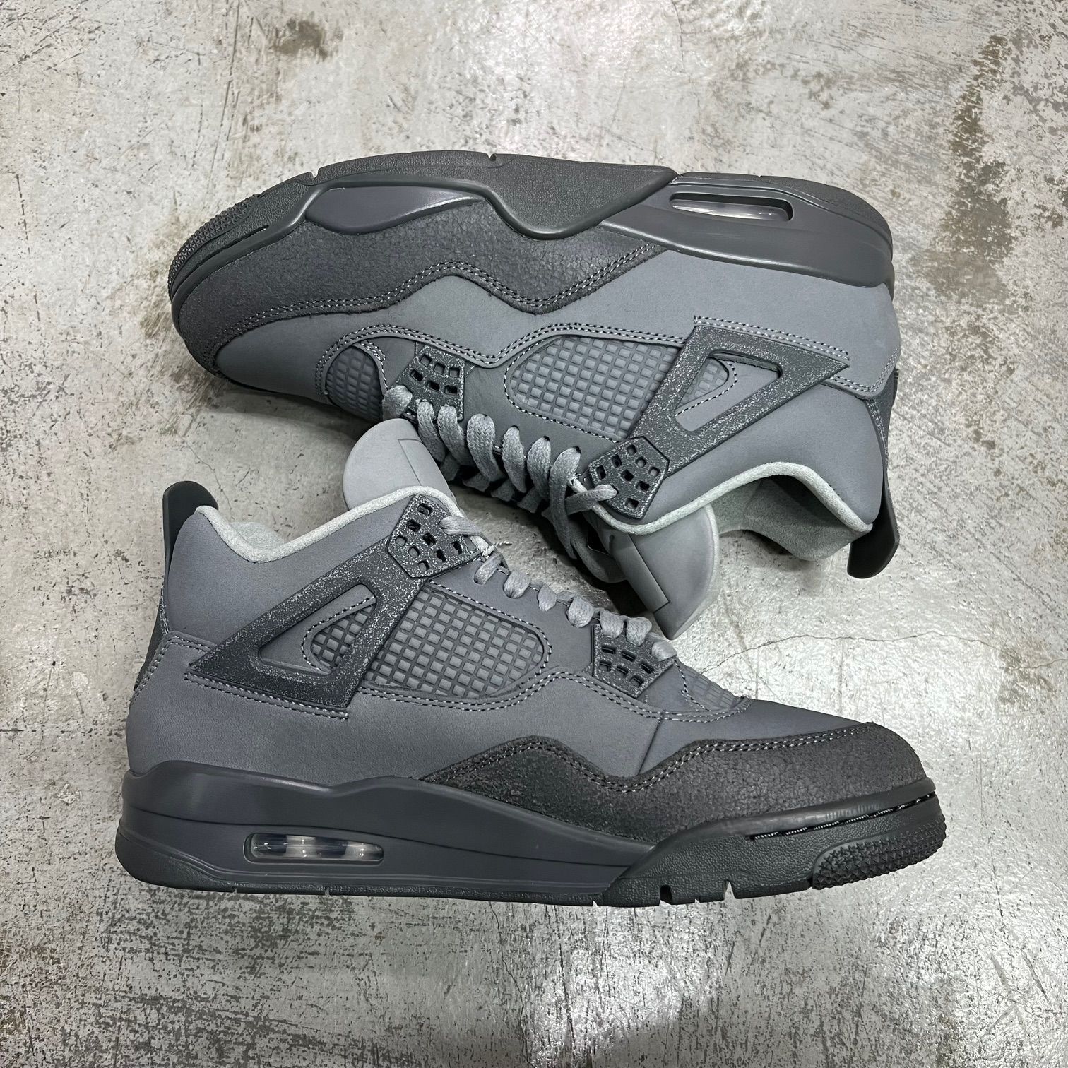 新品 NIKE Air Jordan 4 Retro SE Wet Cement FQ7928-001