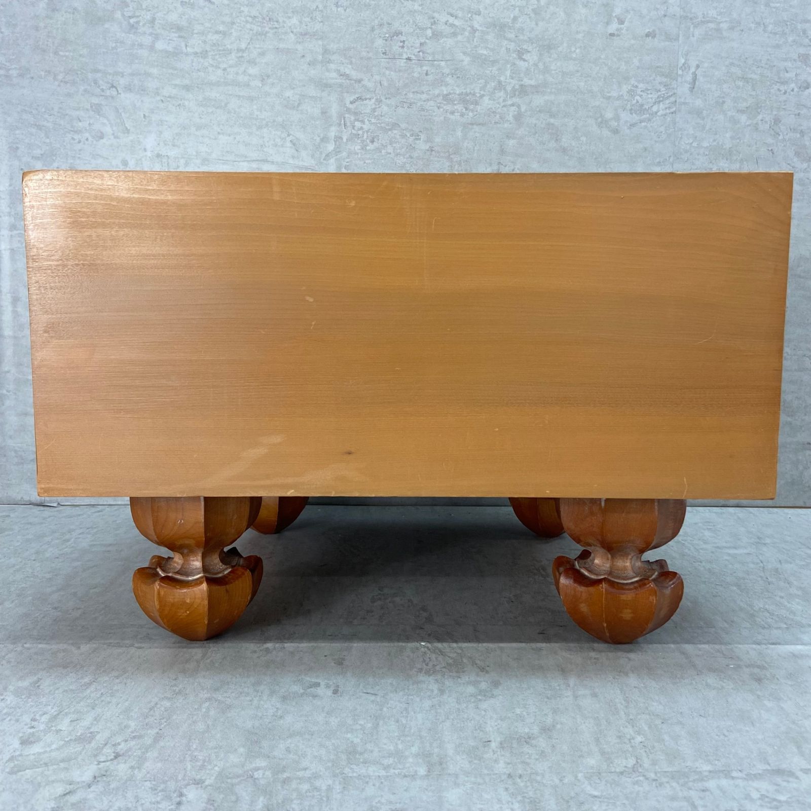 囲碁盤 約20cm 6寸6分 約17.6kg 木製 ヘソあり 脚付 41.5cm × 45.5cm