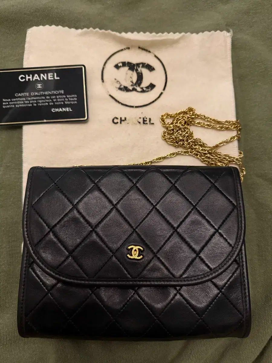 Chanel シャネル ヴィンテージ ミニチェーンバッグ