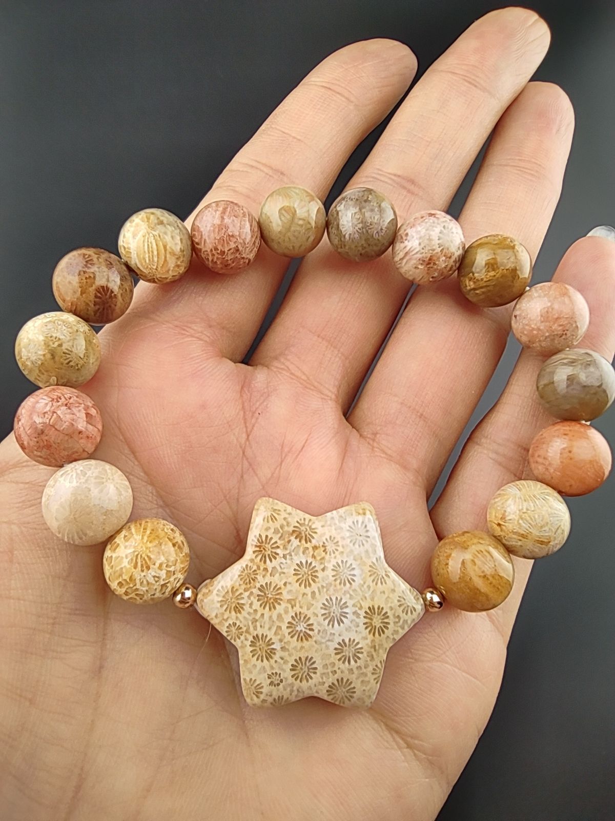 フォッシルコーラル 珊瑚化石 天然石 数珠 - ブレスレット
