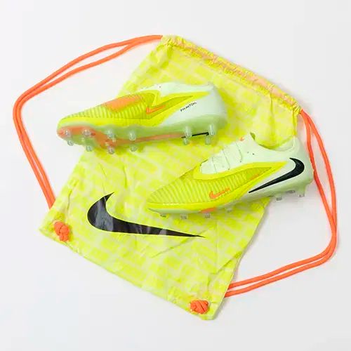NIKE ナイキ ファントム 6 ロー エリート AG