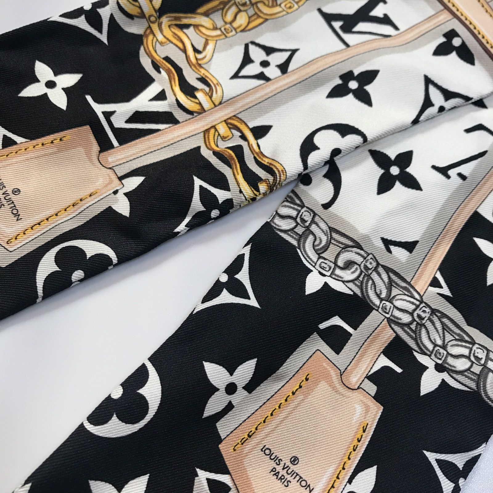 ヴィトン シークレットガーデン モノグラム スカーフ マルチ 超美品 【鑑定済】 楽天市場】ルイヴィトン Louis Vuitton リボンスカーフ