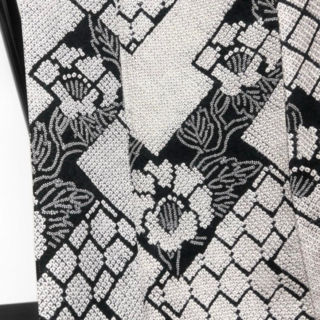 振袖　総絞り　牡丹　モノトーン　晴れの日　成人式　卒業式　着物　072w d 振袖 総絞り 牡丹 モノトーン 晴れの日 成人式 卒業式 着物 072w