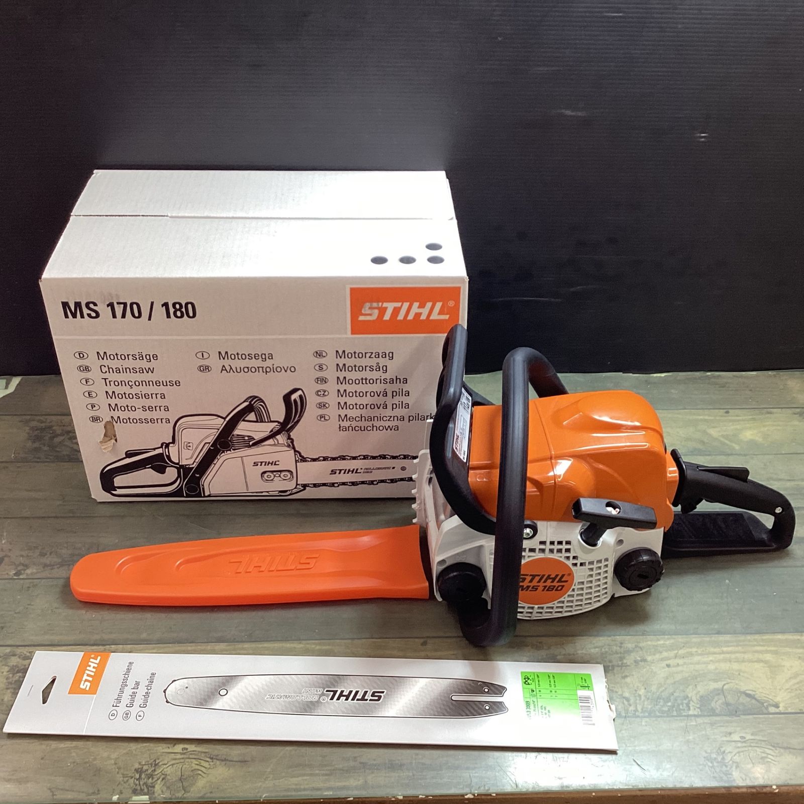 未使用品】STIHL エンジンチェンソー MS180【東大和店】 - メルカリ