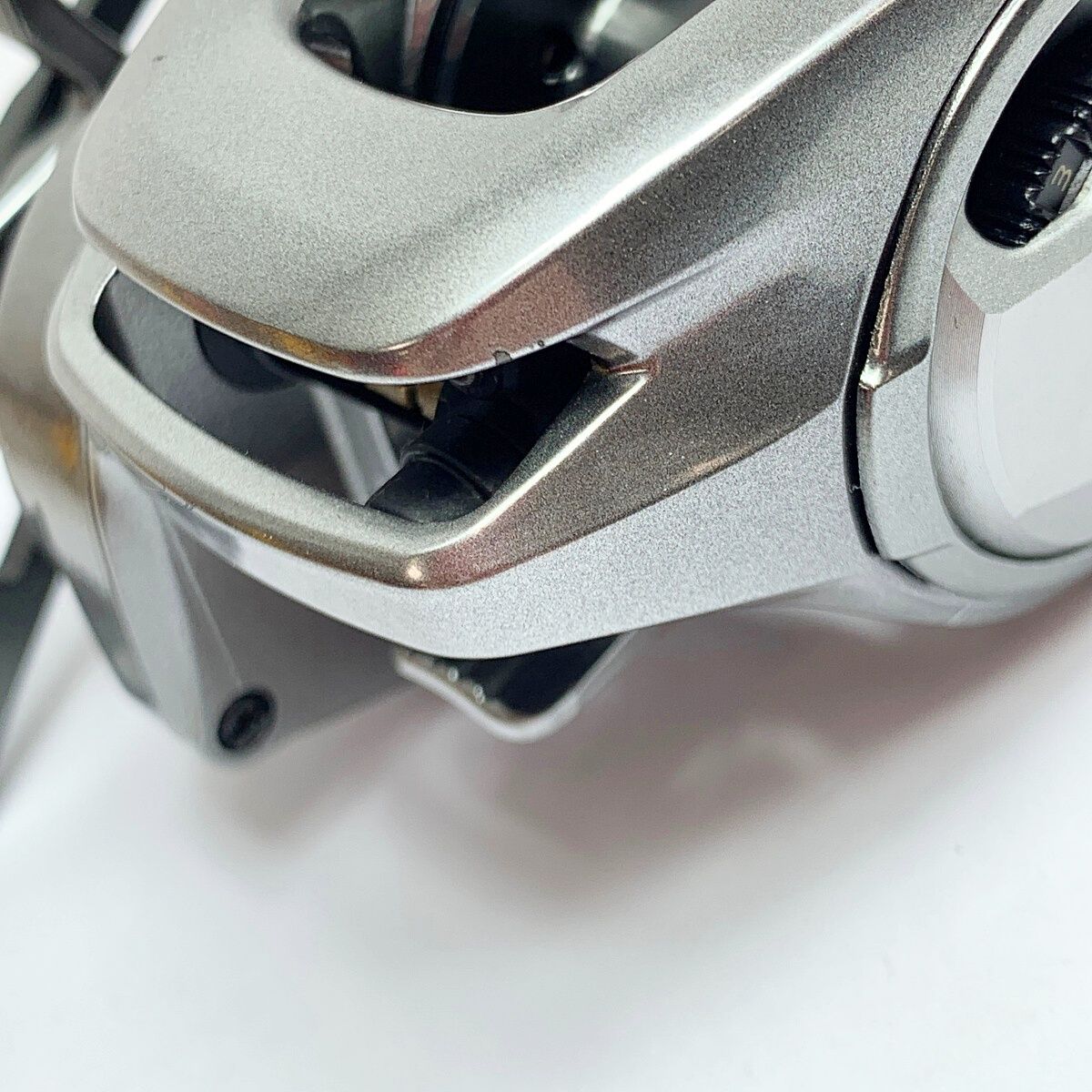 SHIMANO シマノ 18 バンタム MGL XG R 右巻き ベイトリール