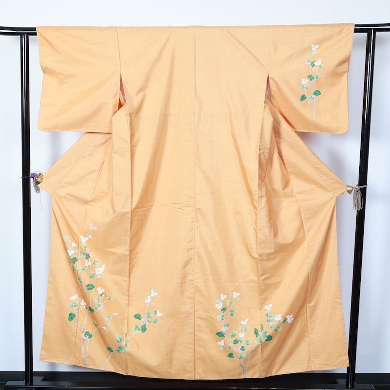 牛首紬付下げ　本加賀友禅　鶴見保次　山吹色　緑　グレー　白　紫　黄櫨　T218 牛首紬付下げ 本加賀友禅 鶴見保次 山吹色 緑 グレー 白 紫 黄櫨 T218