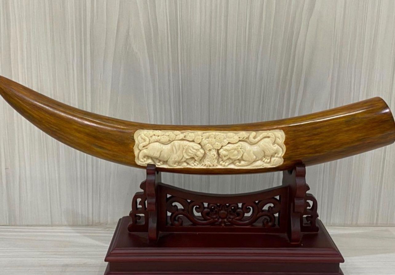 天然マンモス牙美しい手作り彫刻虎虎生威置物 天然マンモス牙美しい手作り彫刻虎虎生威置物 天然マンモス牙美しい