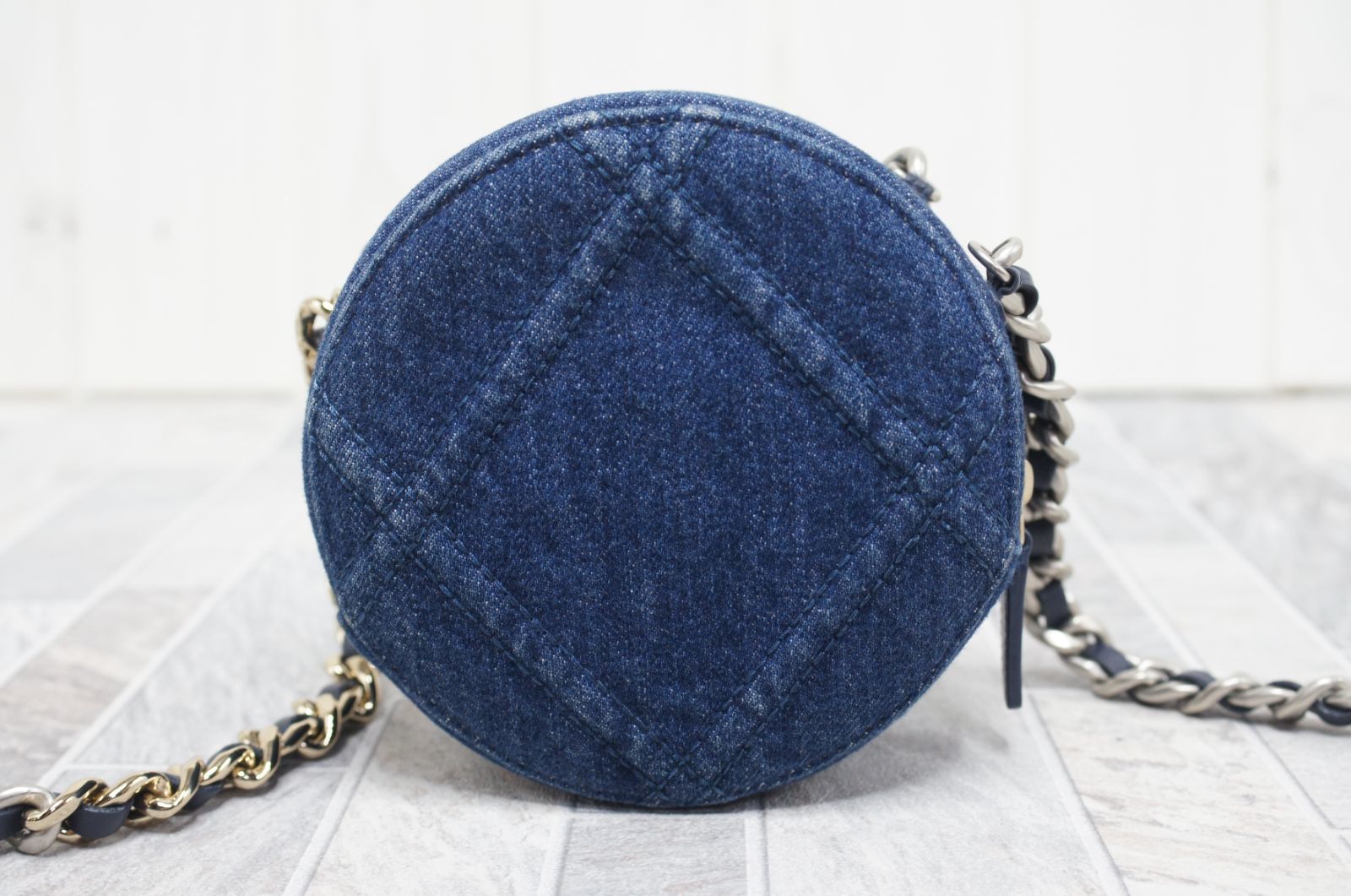 シャネル CHANEL デニム ラウンドショルダーバッグ シリアルシール 