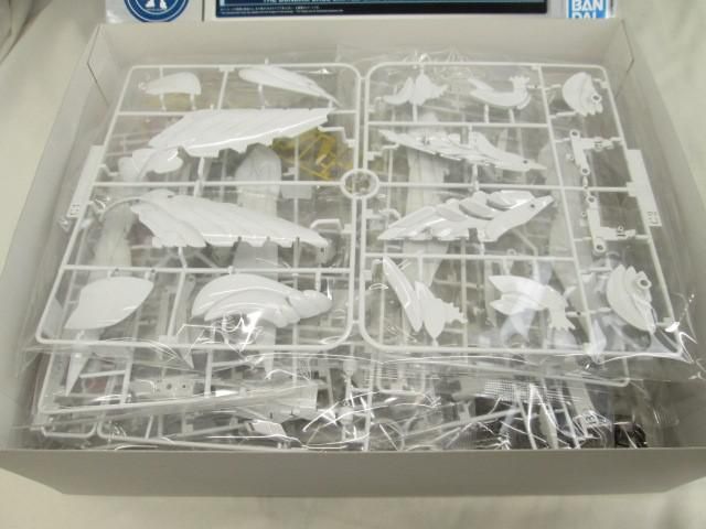 プラモデル ガンダムベース