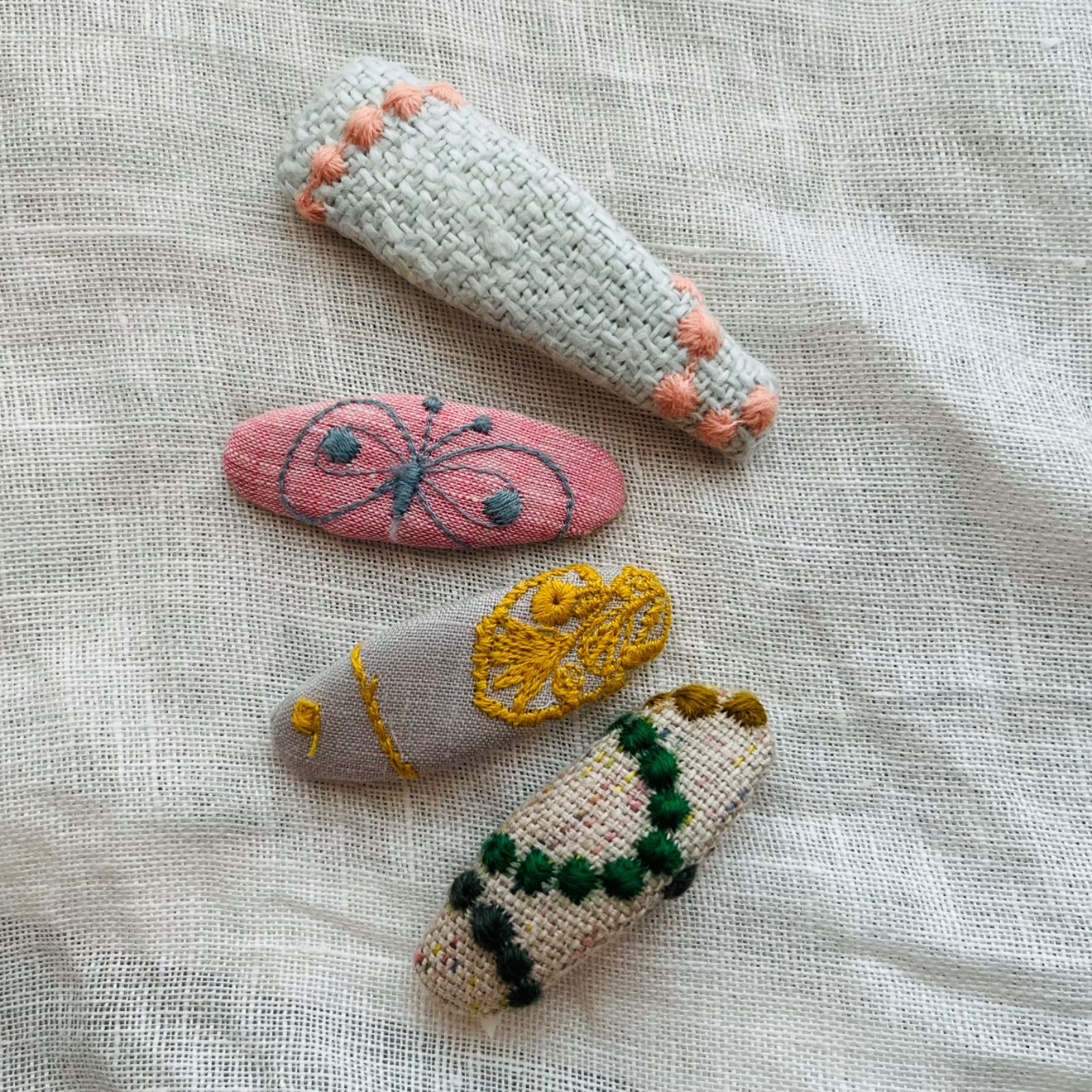 専用 ミナペルホネン ブローチ パッチンピン アクセサリー ハンドメイド オーダー受付 ミナペルホネン ハンドメイド パッチンピン ブローチなど