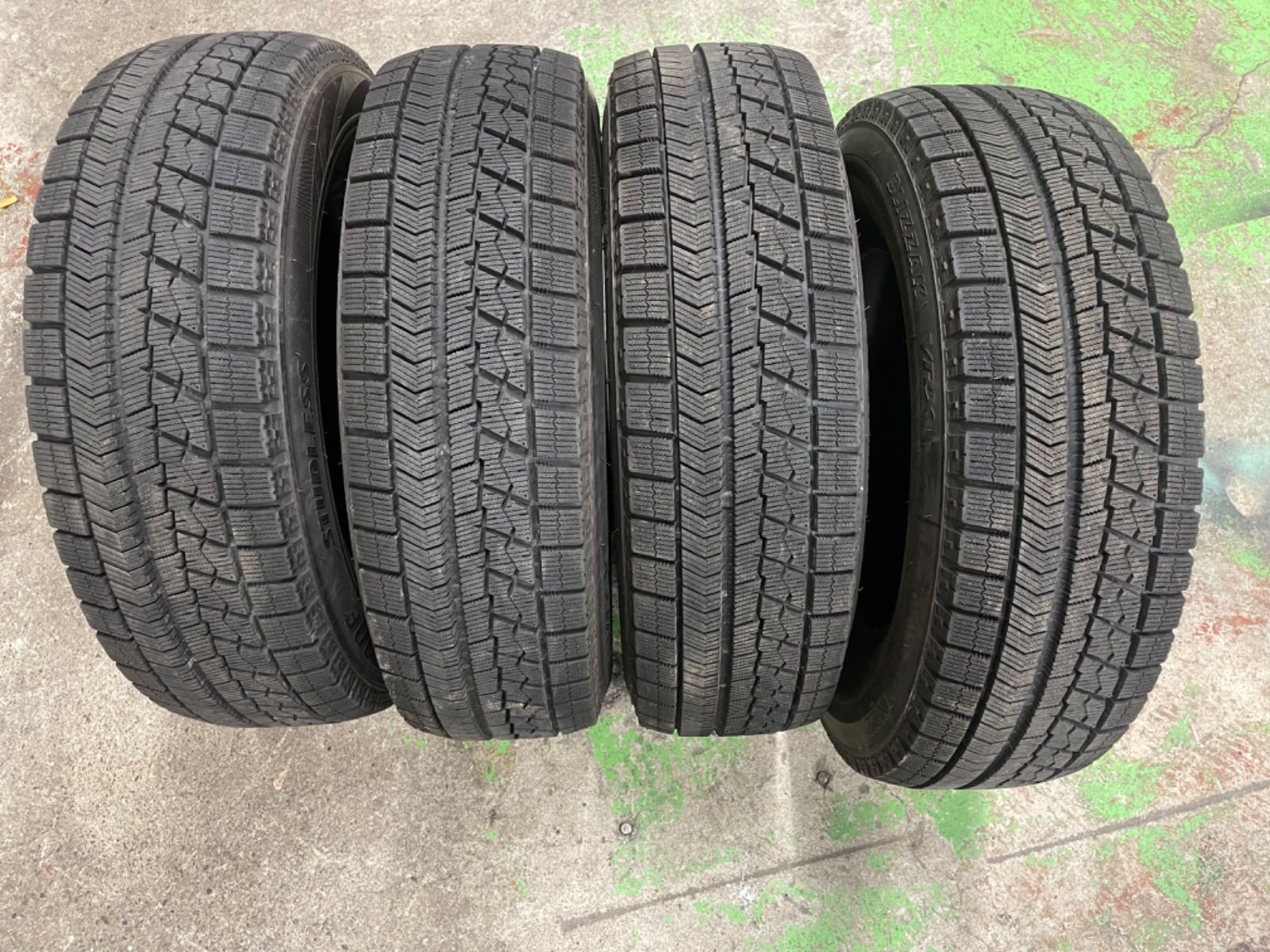 185/70R14 ブリヂストン VRX 2018年 中古 4本 2本バリ山 185/70R14 ブリヂストン VRX 2018年 中古 4本 2本バリ山 - メルカリ