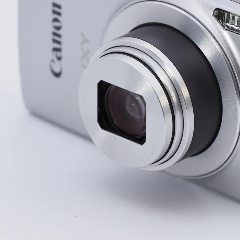 Canon] コンパクトデジタルカメラ IXY 210F シルバー おまけ付き 