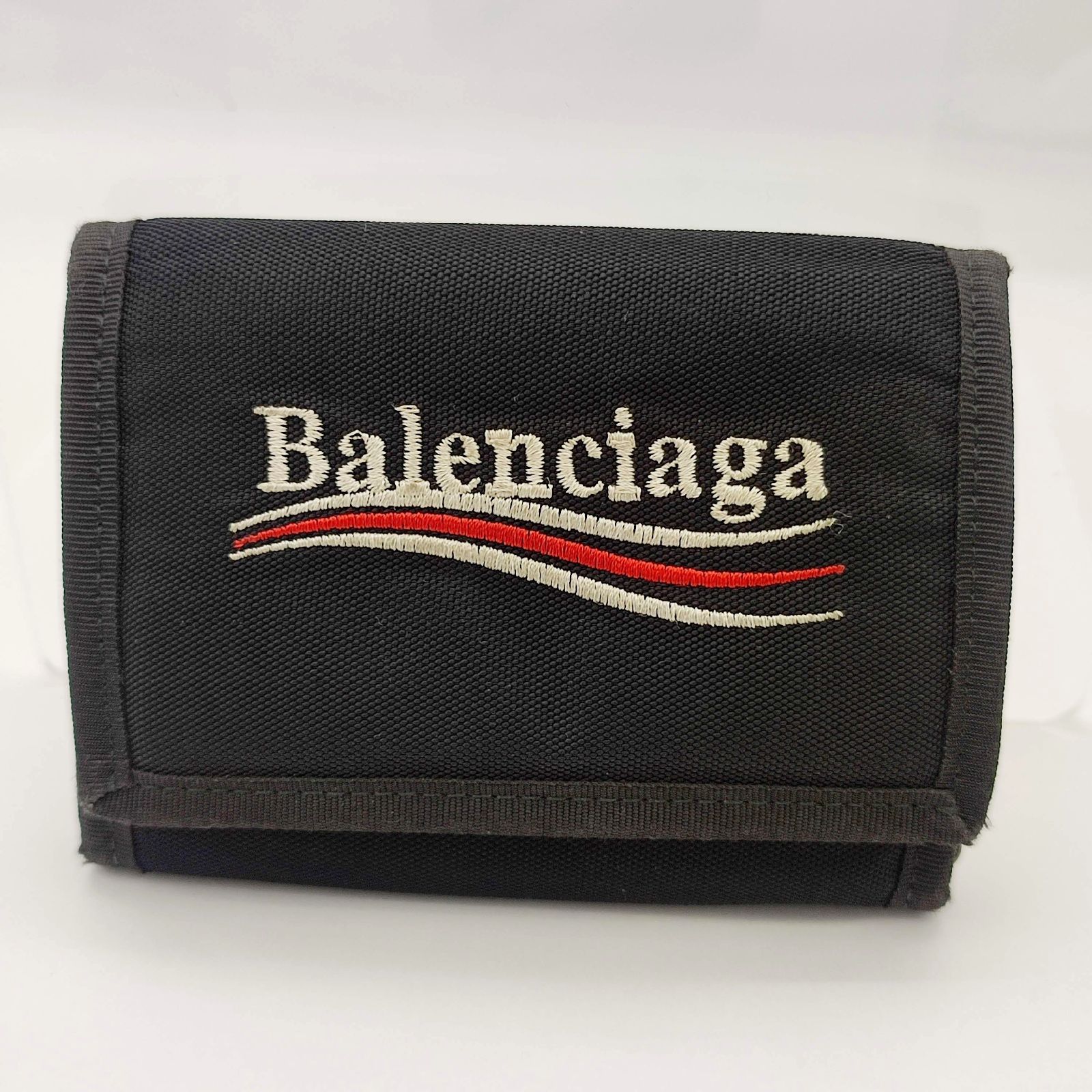 バレンシアガ 財布 エクスプローラ Amazon | (バレンシアガ) BALENCIAGA 2つ折り 財布 小銭入れ付き