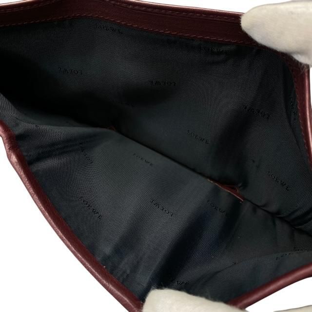 ロゴ レザー