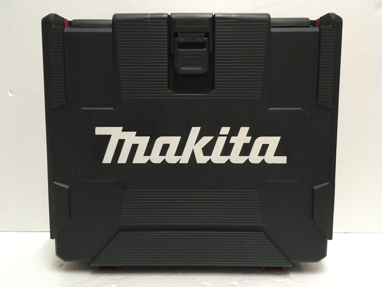 充電式インパクトレンチ