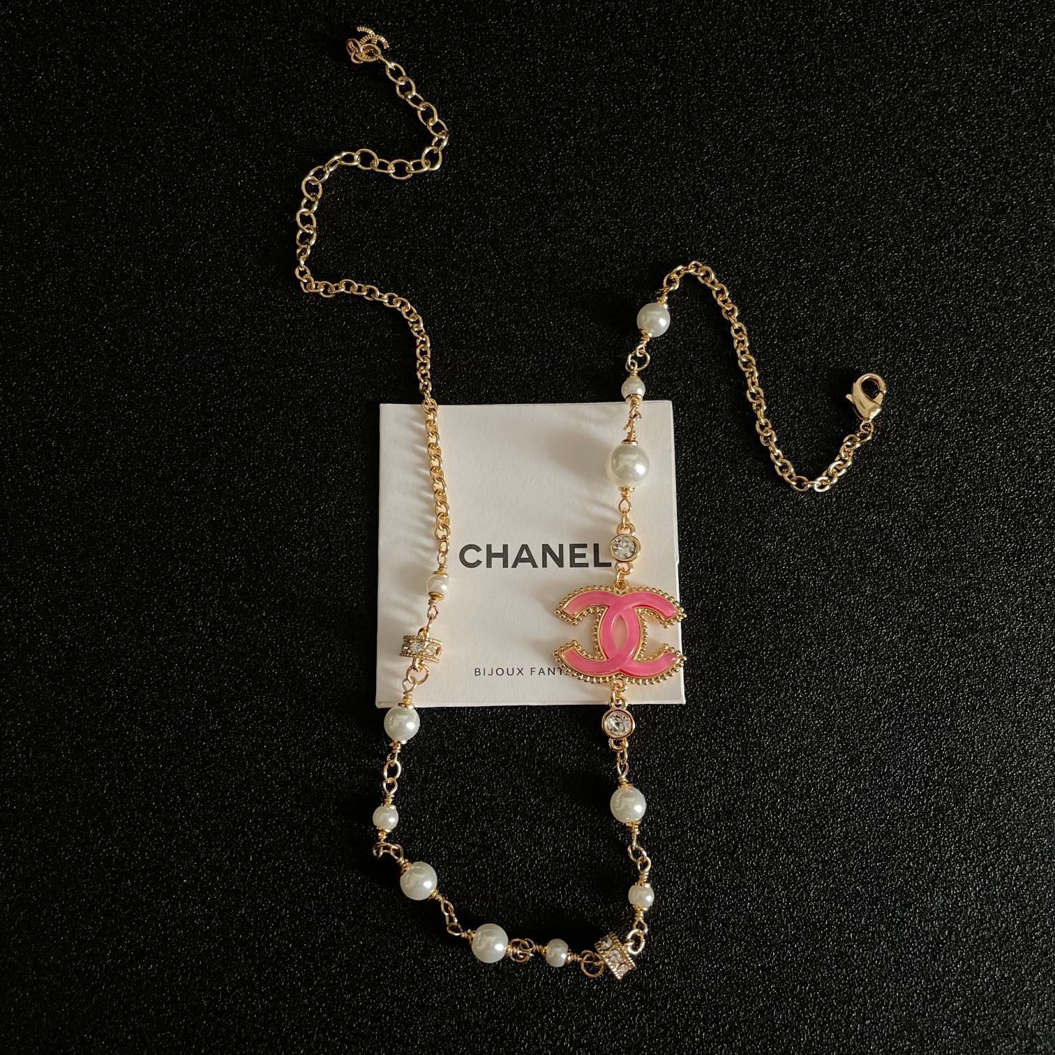 今日特価】CHANEL ヴィンテージ アルファベットネックレス