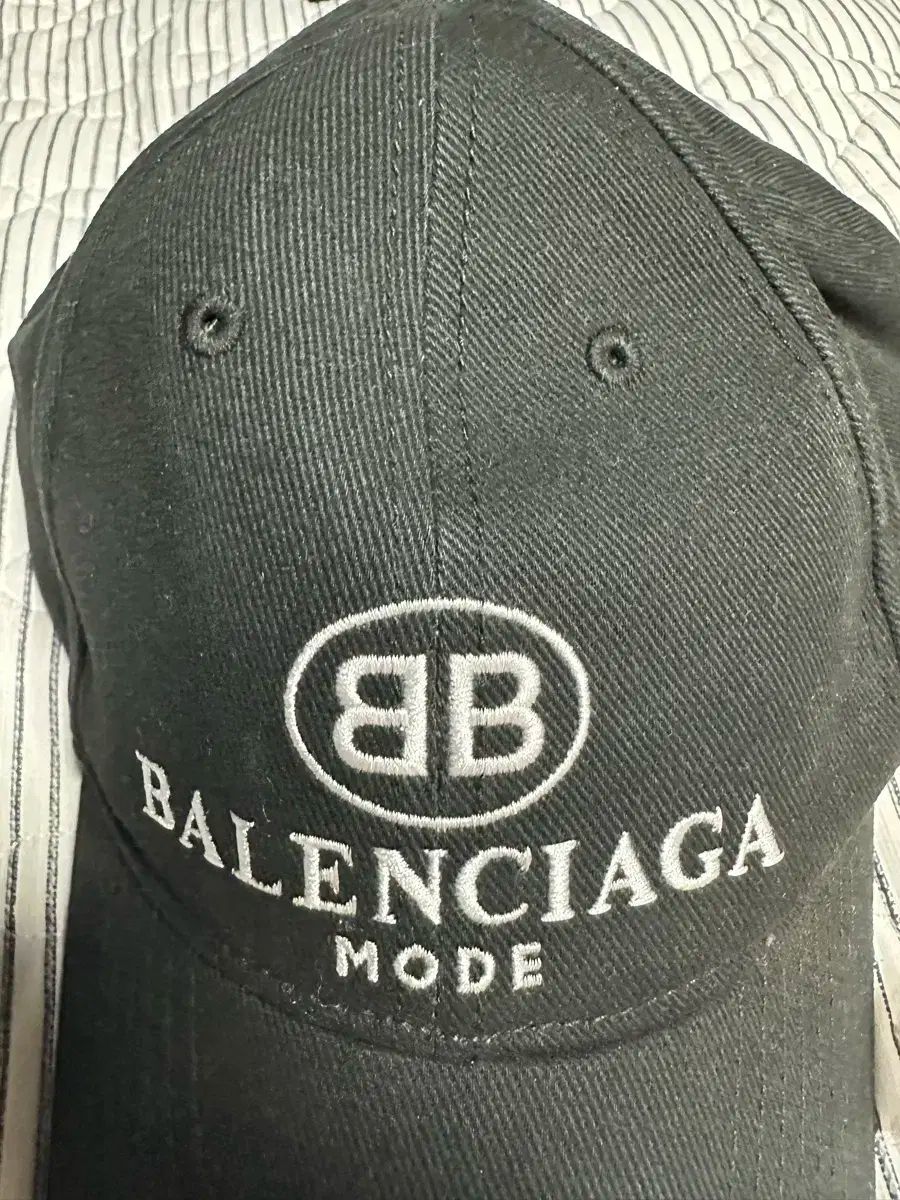 BALENCIAGA(バレンシアガ) ボールキャップ 帽子 出品 59L サイズ 