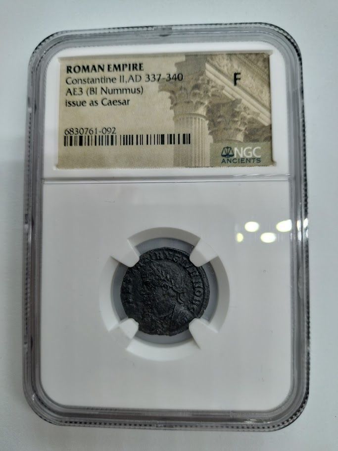 NGC Ch XF 古代ローマ帝国 コンスタンティヌス2世 ヌムス銅貨 AD 337-340 コイン NGC Ch XF 古代ローマ帝国 コンスタンティヌス2世 ヌムス銅貨 AD