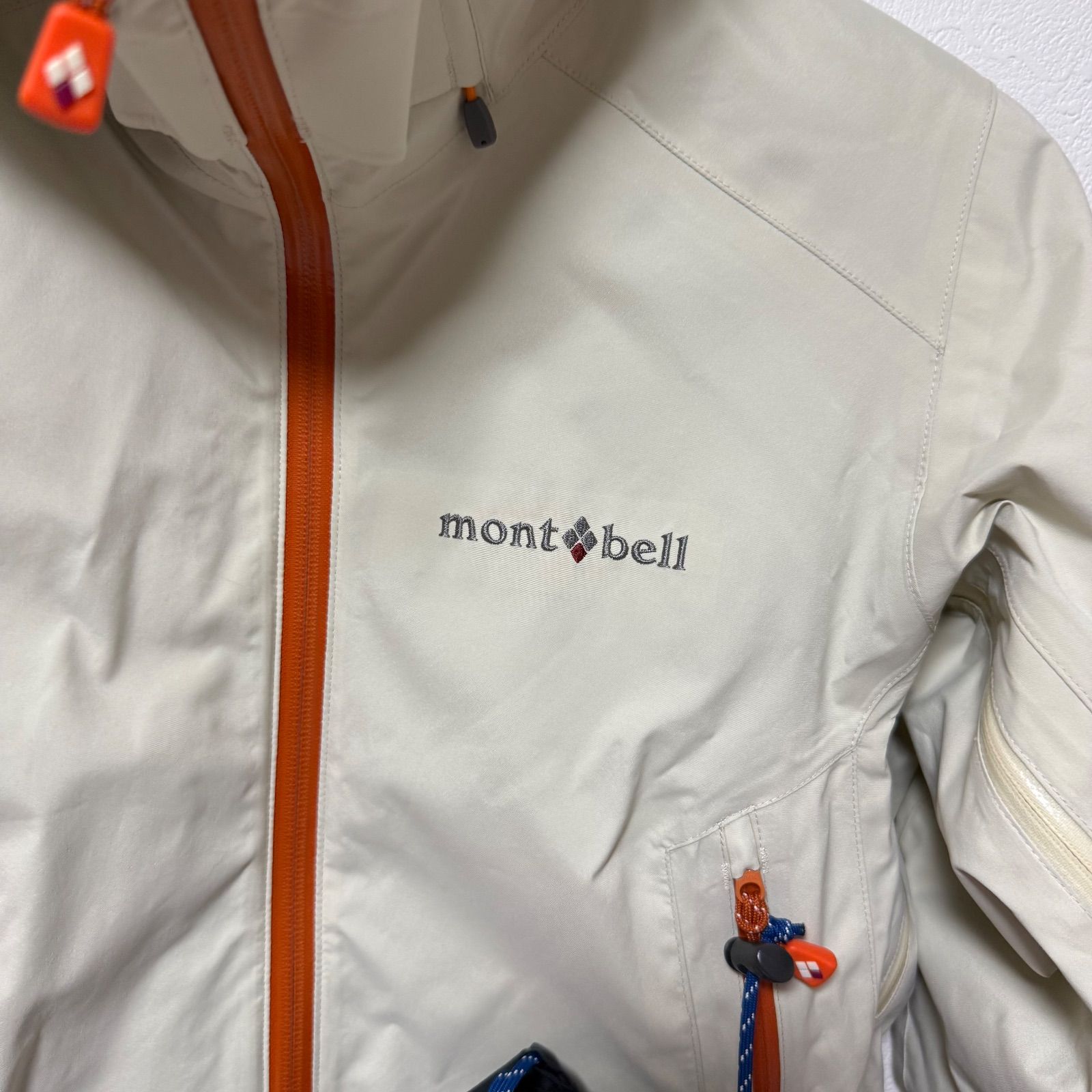 ウィメンズモンベル ストームパーカ